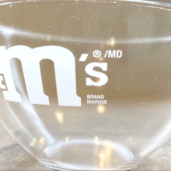 M&M's Clear Glass Cereal bowl - Set of 2 - Picture 9 of 9